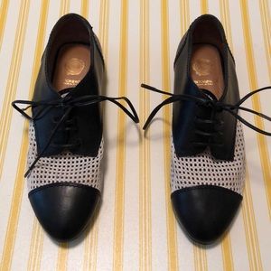 Viktor & Rolf Genuine Leather Netted Brogues